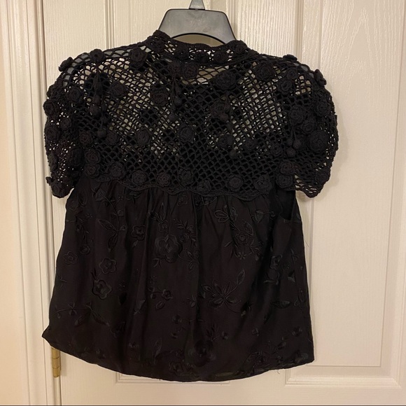 Alice + Olivia Ilaria Crochet Yoke Button-Down Top - Picture 8 of 12